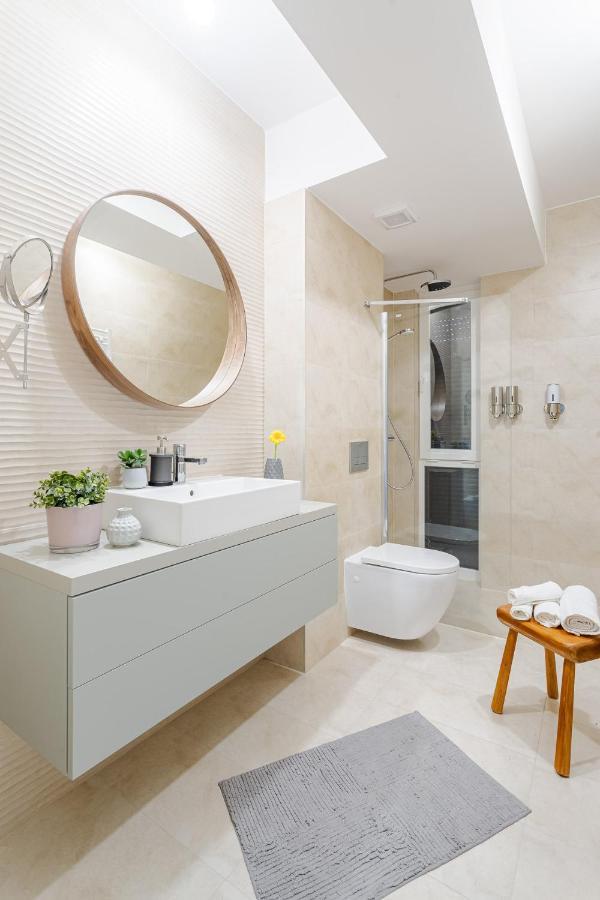 Il Lago - Sunrise - Cozy Luxurious Smart Home By The Lake Voluntari Exterior foto